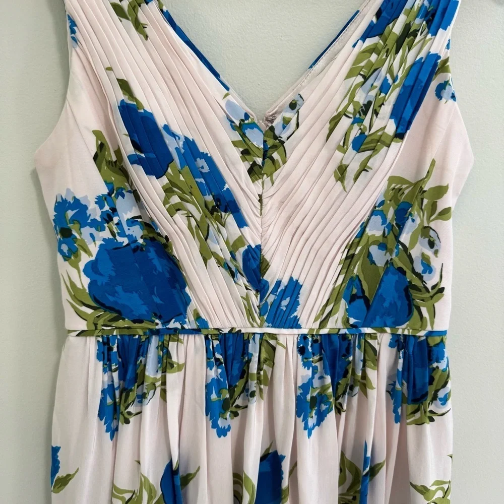 Boden Cream Floral Pleat Dress